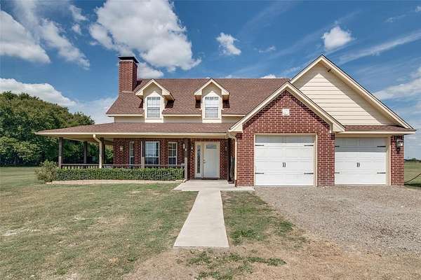 10.2 Acres of Land with Home for Sale in Purdon, Texas