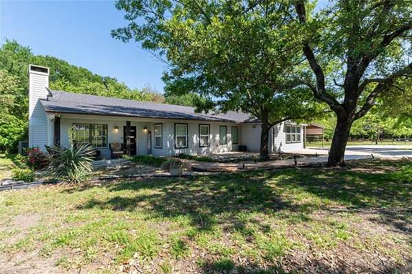 1.78 Acres of Residential Land with Home for Lease in Lowry Crossing, Texas