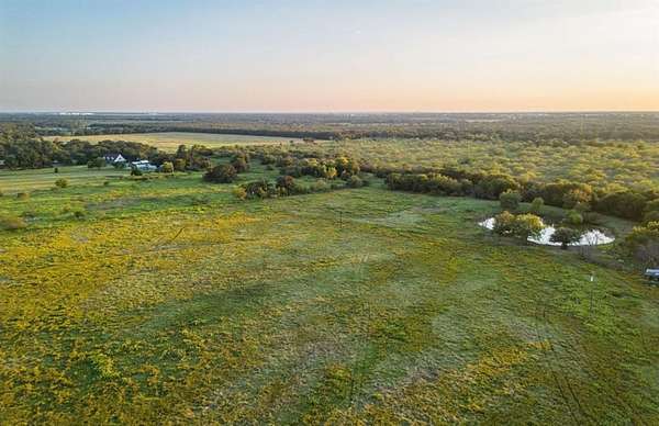 1.81 Acres of Residential Land for Sale in Elm Mott, Texas