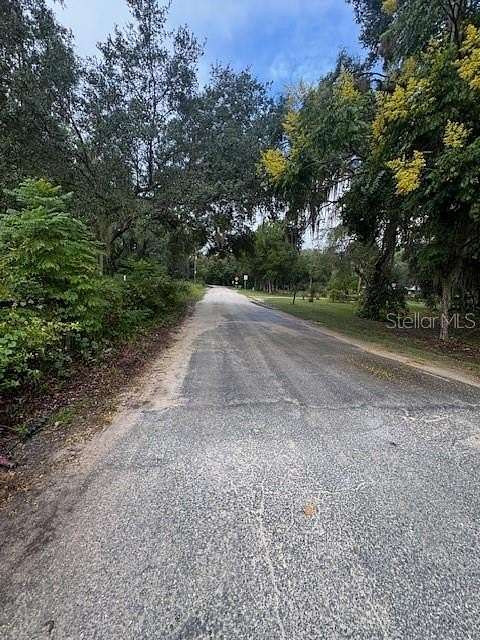 2 Acres of Residential Land for Sale in Hawthorne, Florida
