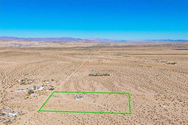 5 Acres of Land for Sale in Twentynine Palms, California