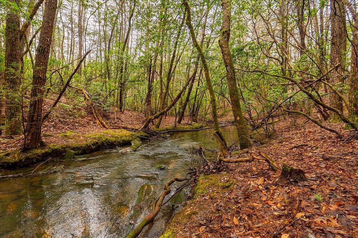 7.58 Acres of Residential Land for Sale in Monteagle, Tennessee