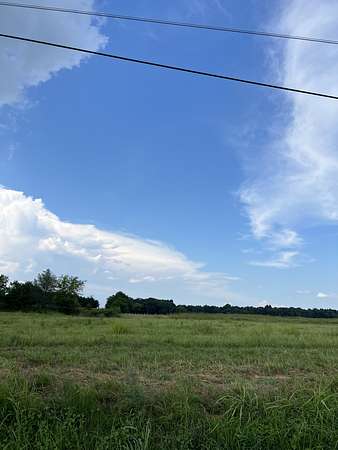 5.29 Acres of Residential Land with Home for Sale in Springfield, Tennessee