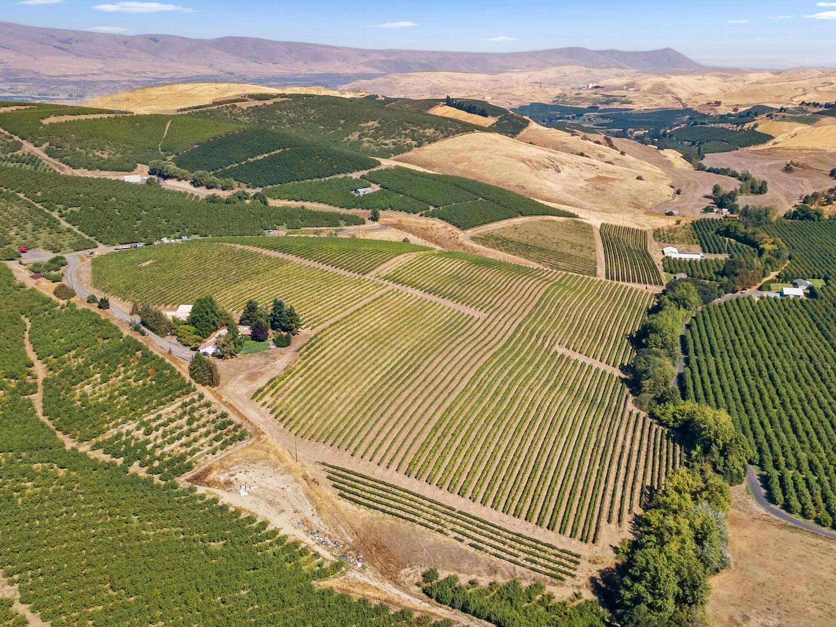 29.6 Acres of Agricultural Land with Home for Sale in The Dalles, Oregon