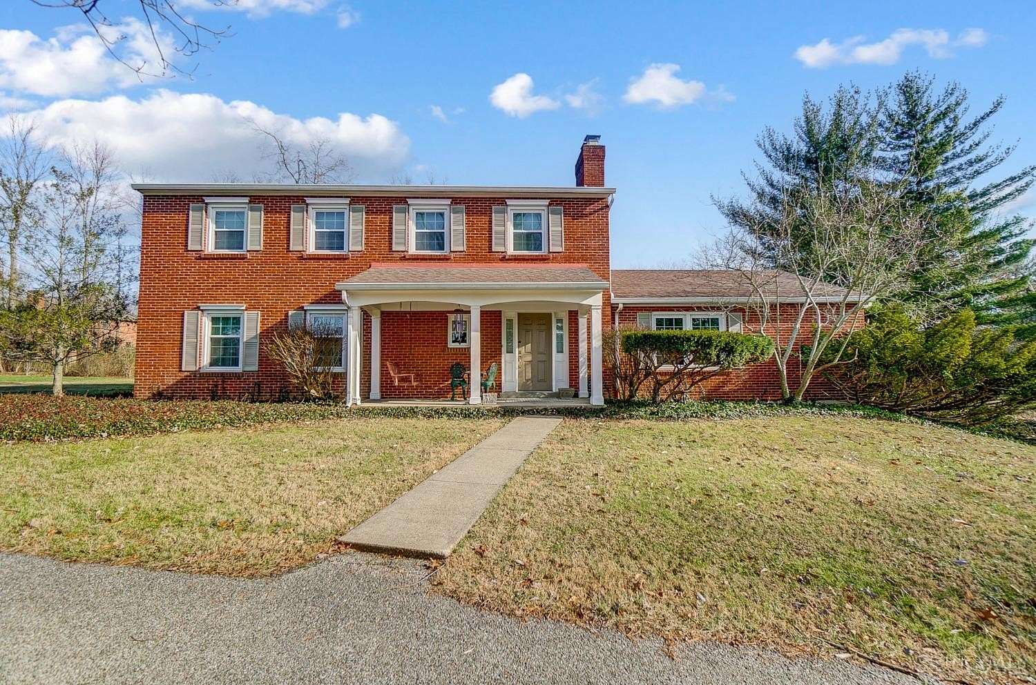 1.62 Acres of Residential Land with Home for Sale in Symmes Township, Ohio