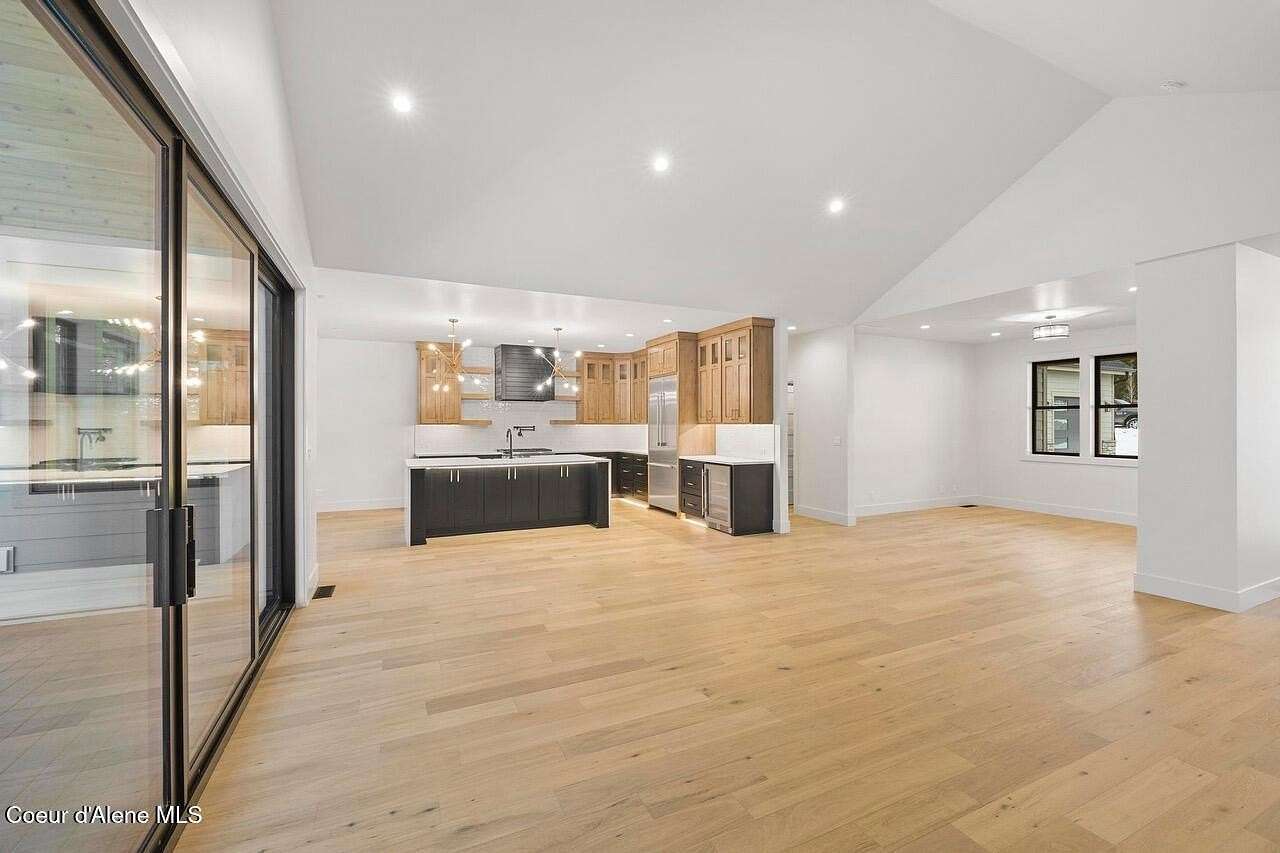 4.78 Acres of Residential Land with Home for Sale in Rathdrum, Idaho