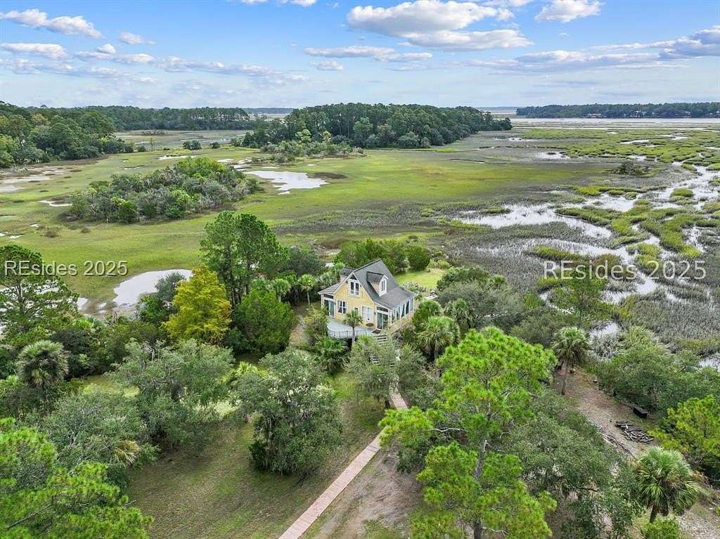 2.37 Acres of Residential Land with Home for Sale in Bluffton, South Carolina