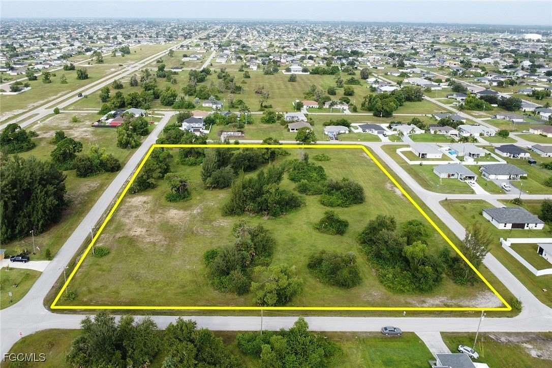 5.18 Acres of Mixed-Use Land for Sale in Cape Coral, Florida