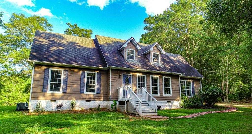 5.1 Acres of Land with Home for Sale in Jackson, Georgia