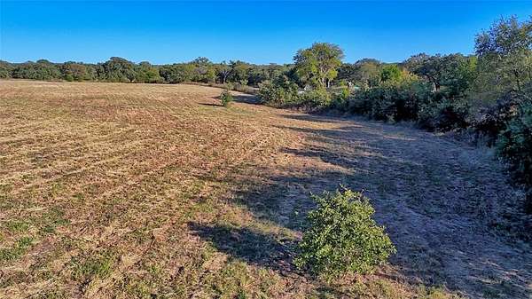 10 Acres of Residential Land for Sale in Montague, Texas