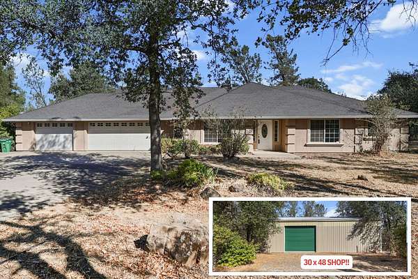 2.5 Acres of Residential Land with Home for Sale in Anderson, California