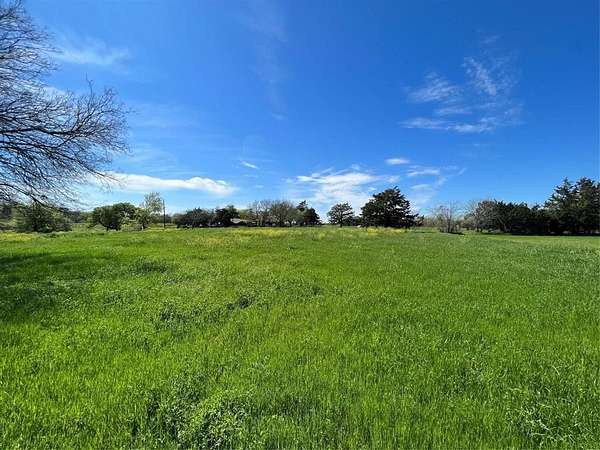 1 Acre of Residential Land for Sale in Midlothian, Texas