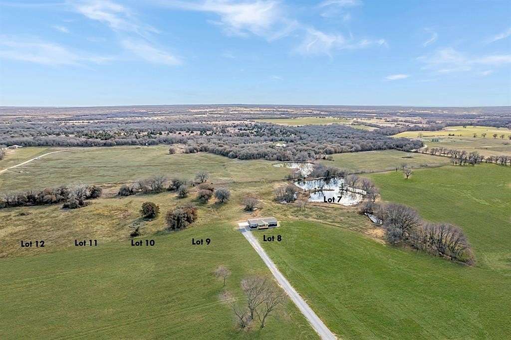 4.33 Acres of Residential Land for Sale in Sunset, Texas