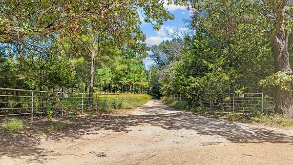 59 Acres of Recreational & Residential Land for Sale in Grand Saline, Texas