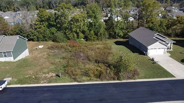 0.22 Acres of Residential Land for Sale in Poplar Bluff, Missouri