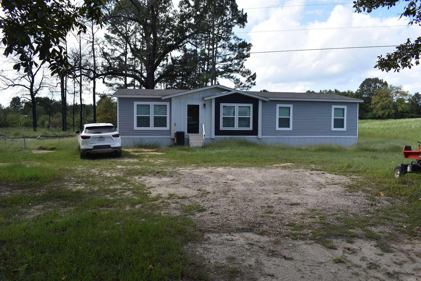 40 Acres of Land with Home for Sale in Grannis, Arkansas