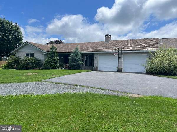 3.17 Acres of Residential Land with Home for Sale in Reading, Pennsylvania