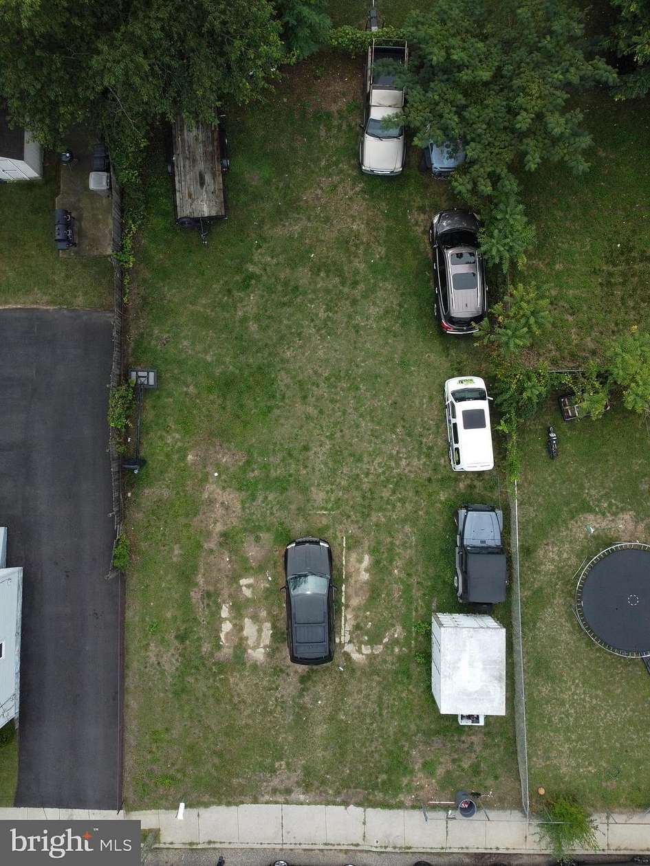 0.11 Acres of Land for Sale in Paulsboro, New Jersey