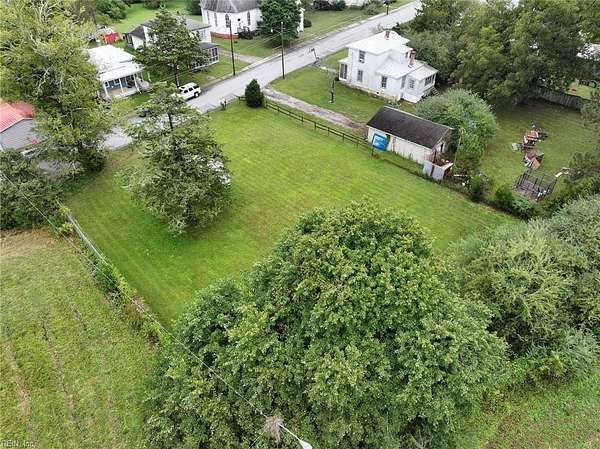 Land for Sale in Dendron, Virginia