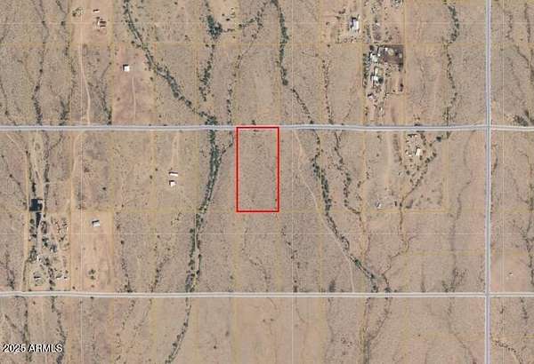 4 Acres of Residential Land for Sale in Wittmann, Arizona