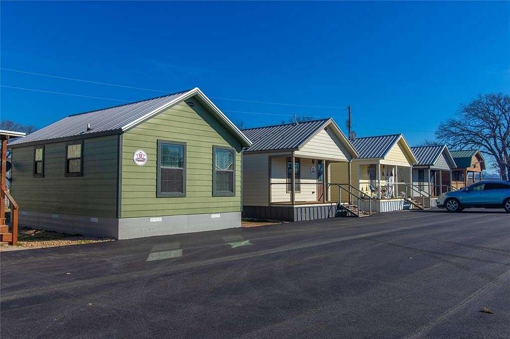 2.74 Acres of Mixed-Use Land for Sale in Decatur, Texas