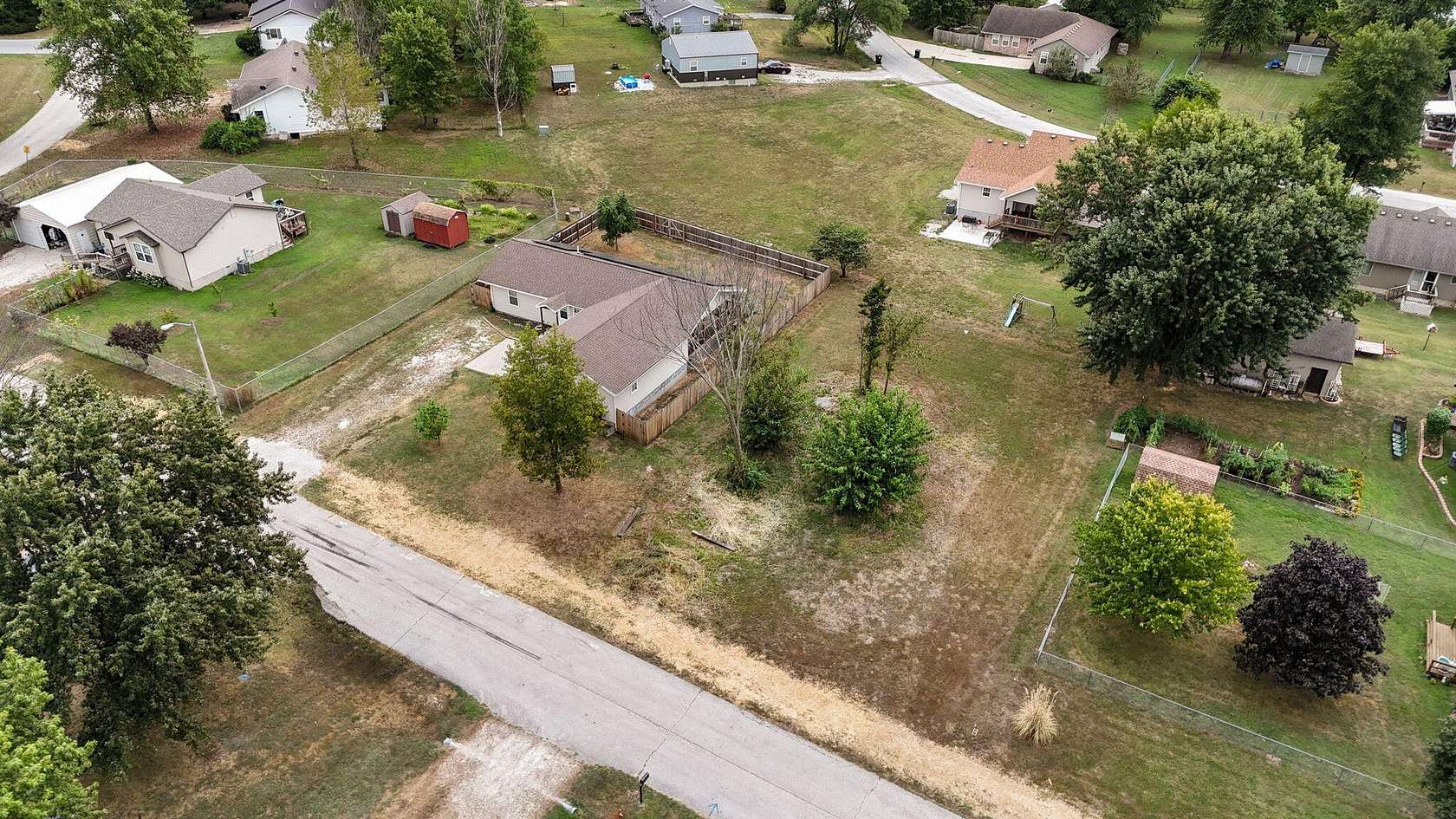 0.24 Acres of Residential Land for Sale in Buffalo, Missouri