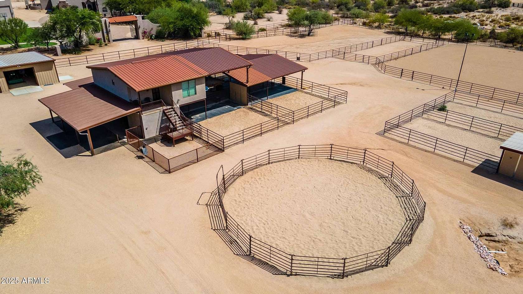 10 Acres of Land with Home for Sale in Scottsdale, Arizona