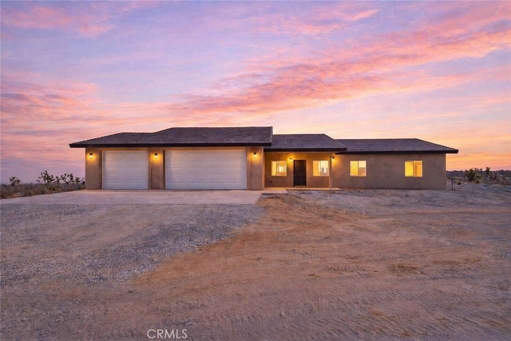 1.87 Acres of Land with Home for Sale in Piñon Hills, California