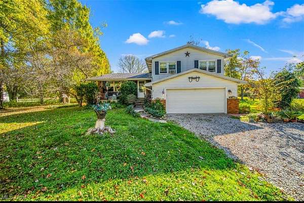 5.32 Acres of Residential Land with Home for Sale in Austinburg, Ohio