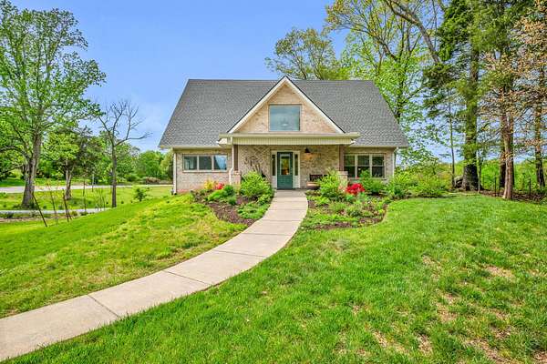 2.15 Acres of Residential Land with Home for Sale in Vanleer, Tennessee