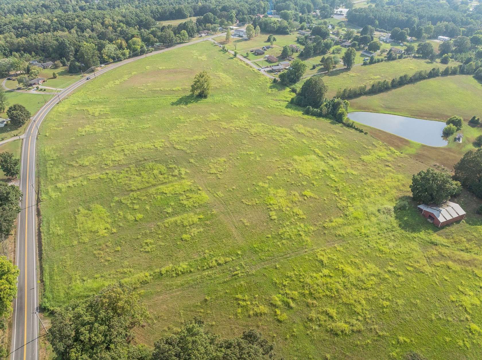 7.5 Acres of Residential Land for Sale in Tennessee Ridge, Tennessee