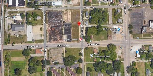 0.78 Acres of Commercial Land for Sale in Decatur, Illinois