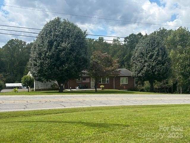 5 Acres of Residential Land for Sale in Hickory, North Carolina