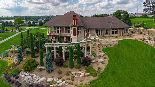 18 Acres of Land with Home for Sale in Algona, Iowa