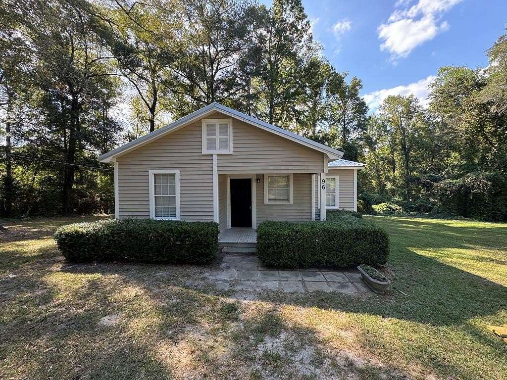 9.76 Acres of Land with Home for Sale in Eufaula, Alabama