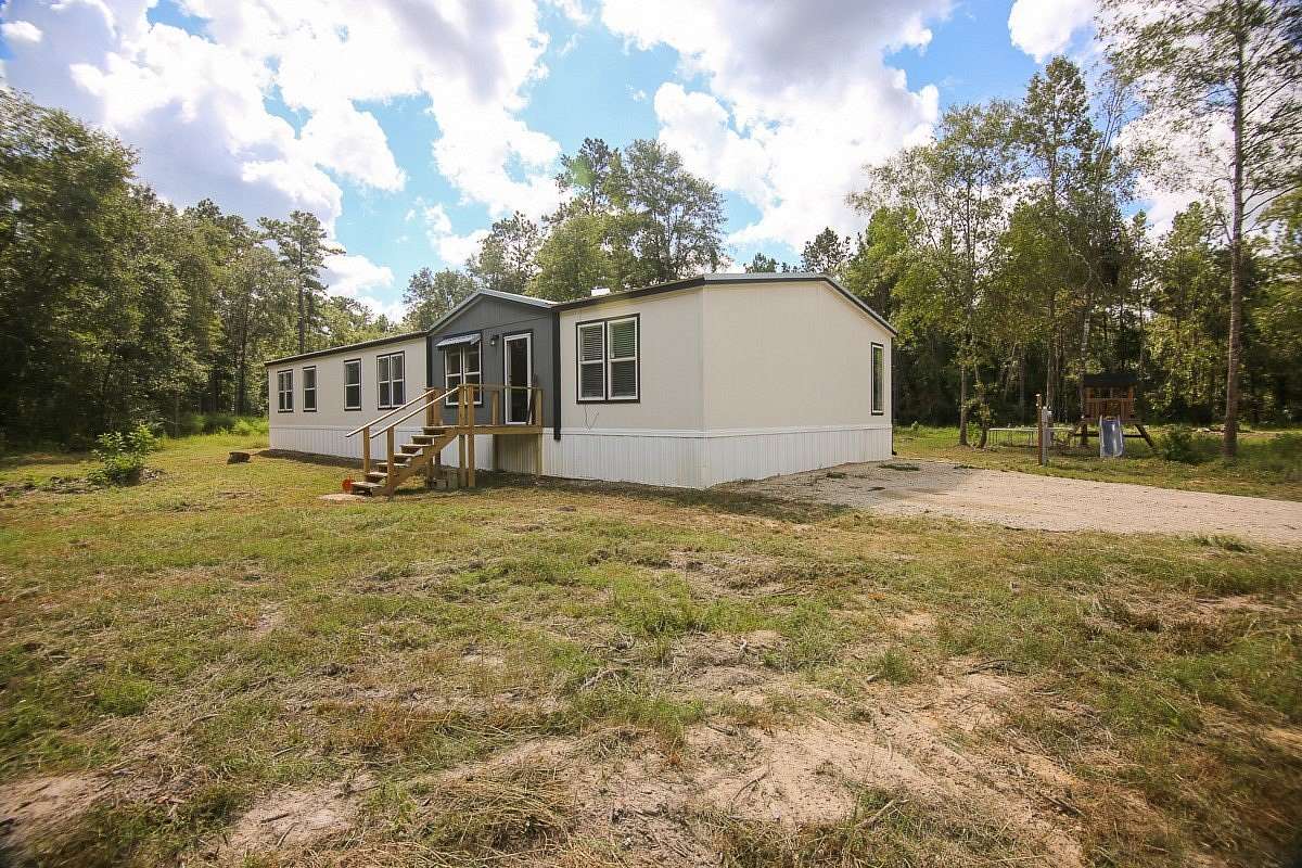 4.9 Acres of Residential Land with Home for Sale in Warren, Texas