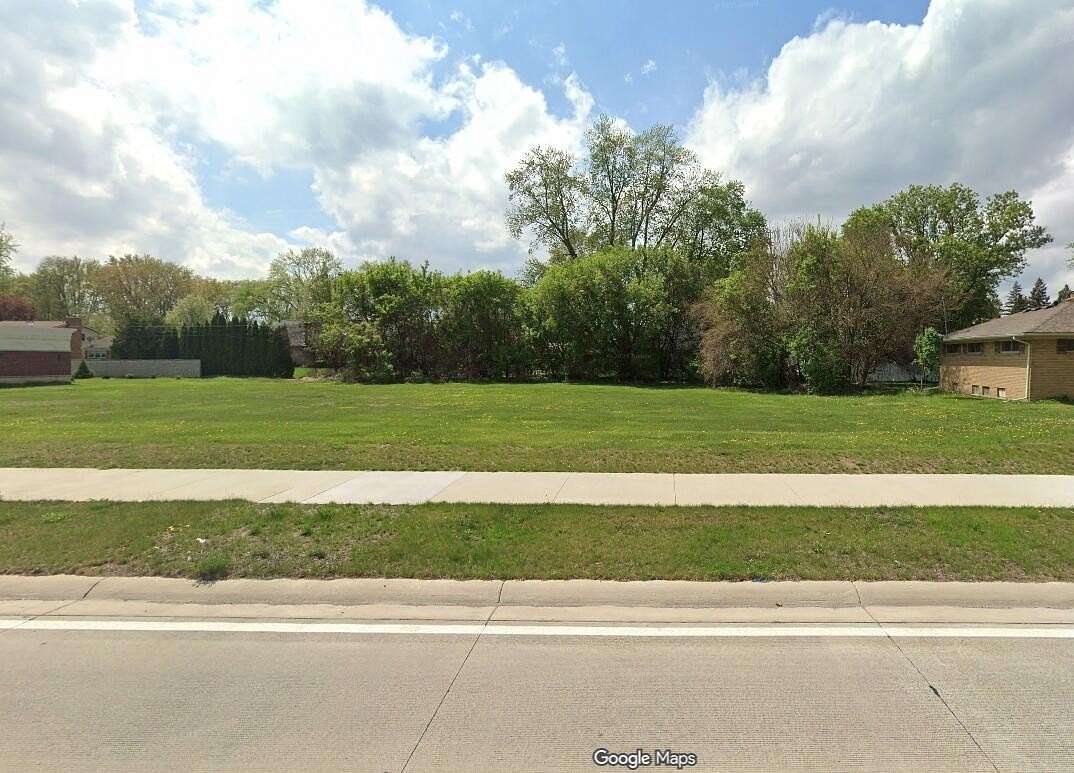 0.31 Acres of Commercial Land for Sale in Sterling Heights, Michigan