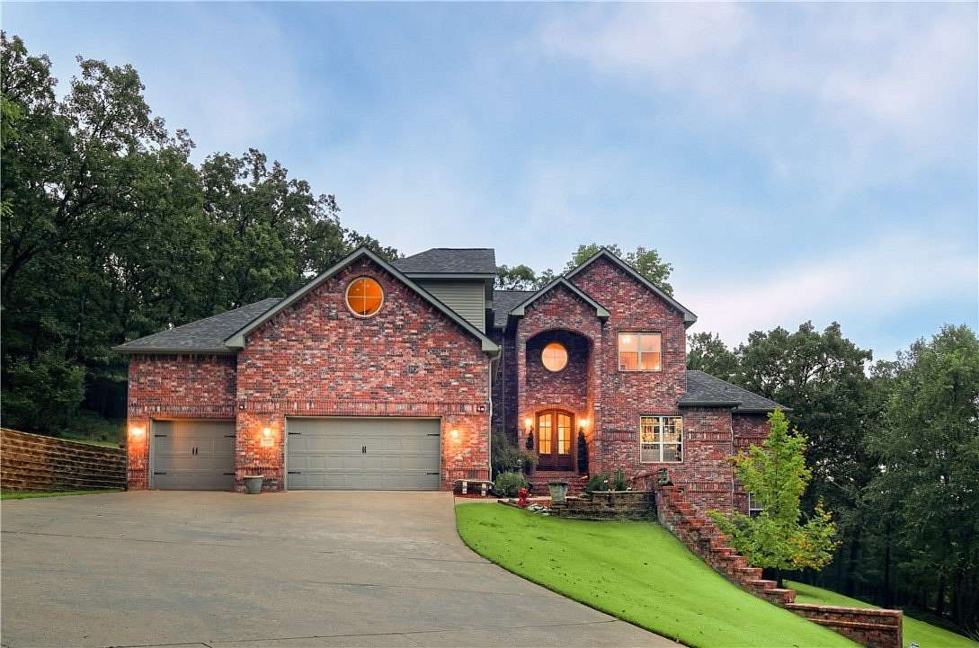 3.29 Acres of Land with Home for Sale in Fayetteville, Arkansas