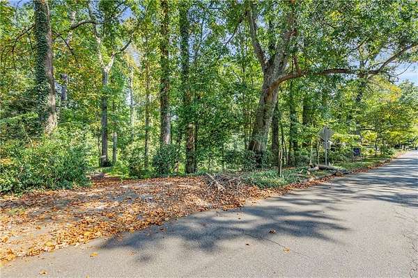 0.87 Acres of Residential Land for Sale in Atlanta, Georgia