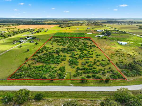 10 Acres of Land for Sale in Okeechobee, Florida