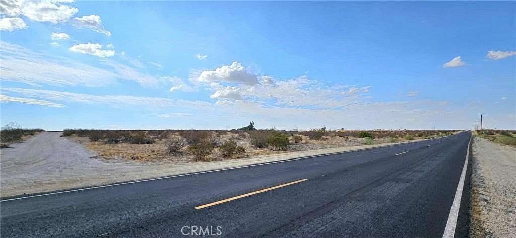 9.79 Acres of Land for Sale in Lancaster, California