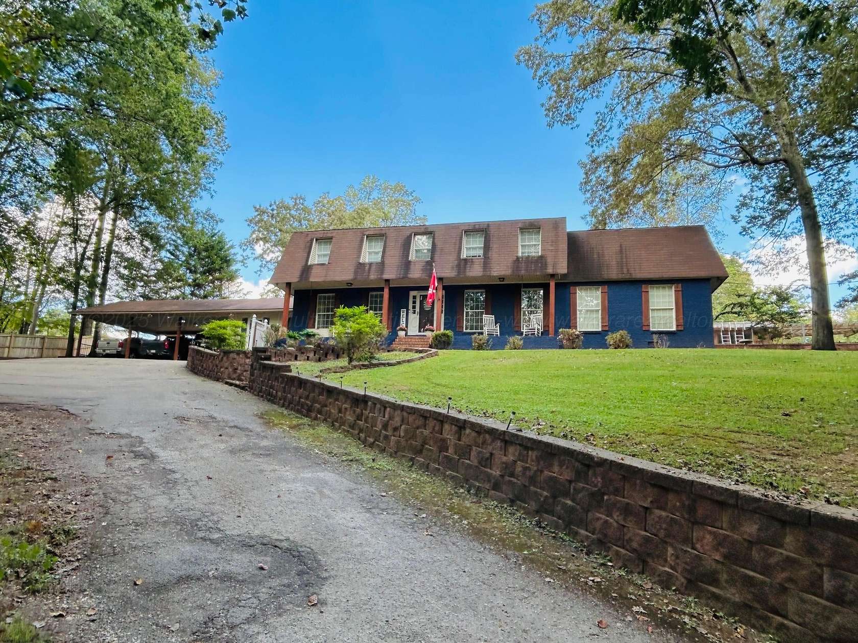 1.5 Acres of Residential Land with Home for Sale in Haleyville, Alabama