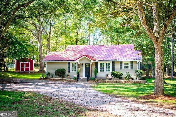 1.5 Acres of Residential Land with Home for Sale in Carrollton, Georgia