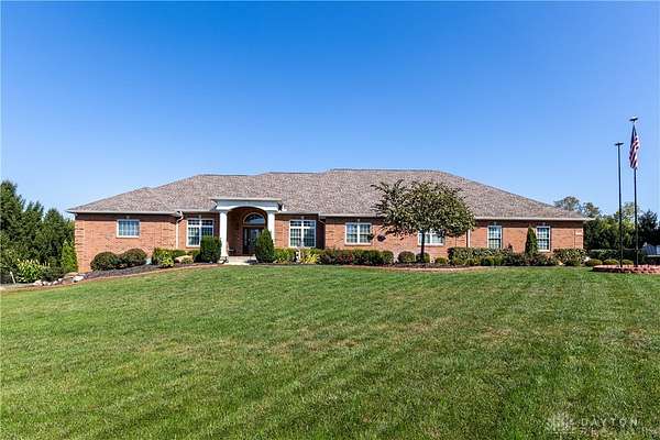 1.71 Acres of Residential Land with Home for Sale in Xenia, Ohio