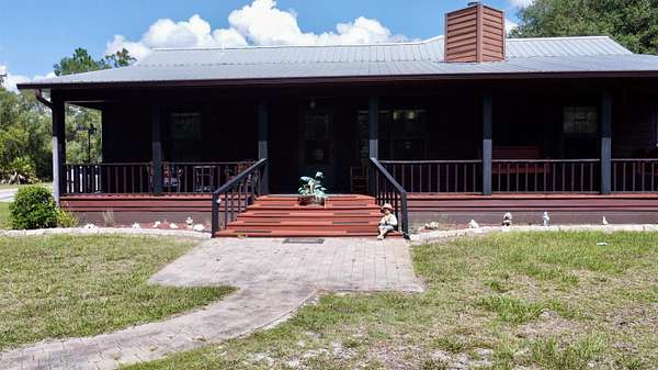 19.4 Acres of Land with Home for Sale in Hawthorne, Florida