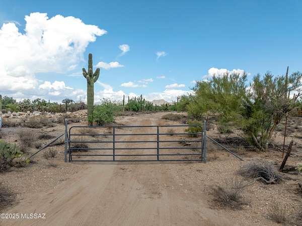 4.38 Acres of Land for Sale in Tucson, Arizona