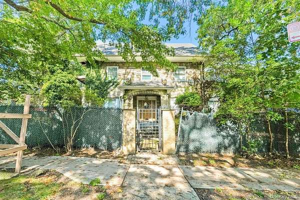 0.23 Acres of Land for Sale in Kew Gardens, New York