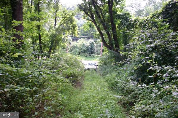 18.3 Acres of Recreational Land for Sale in Glenmoore, Pennsylvania