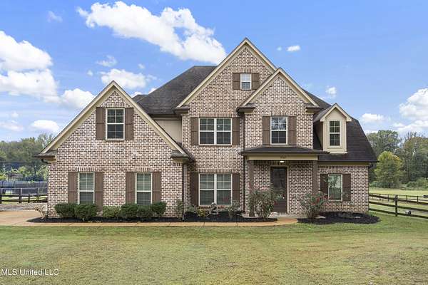 2.5 Acres of Residential Land with Home for Sale in Hernando, Mississippi