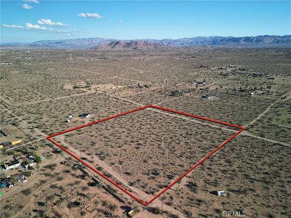 10.5 Acres of Land for Sale in Yucca Valley, California